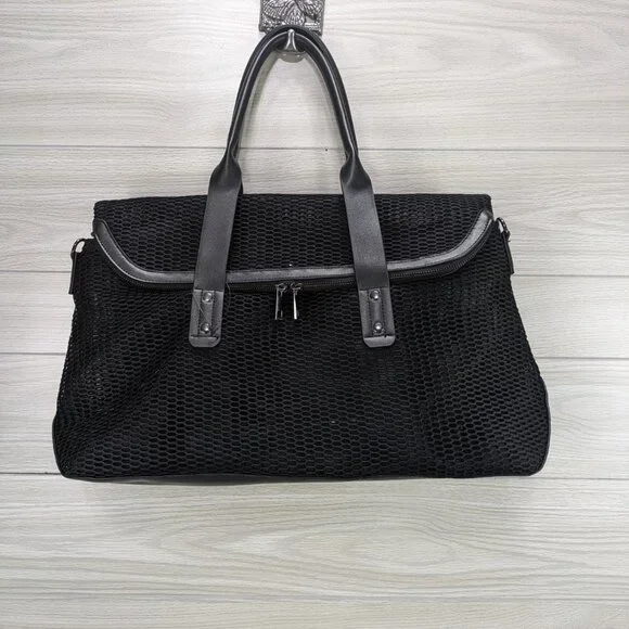 Fabletics Mesh The Grip Tote gym bag - Picture 2 of 12